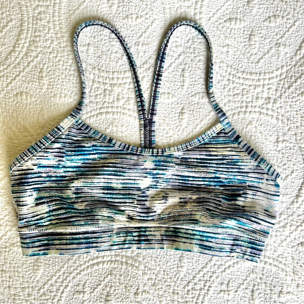 Lululemon Size 4 Flow Y Bra IV
